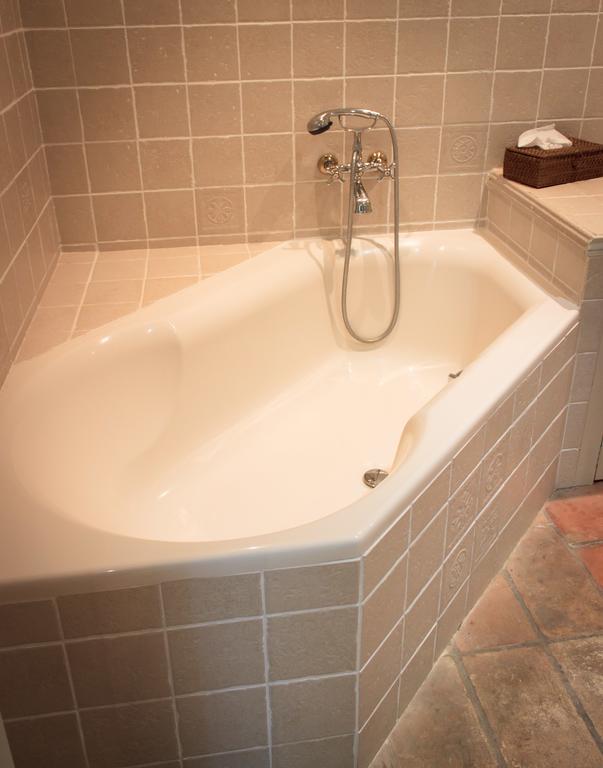 Gite Des Carmes And Spa Le Thor Ngoại thất bức ảnh